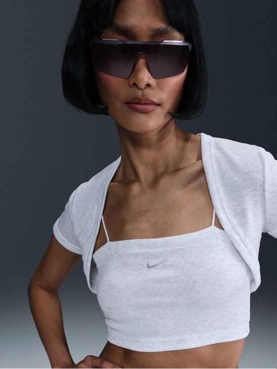 Nike Tops - 48. Nike • NWOT ribbed crop tank